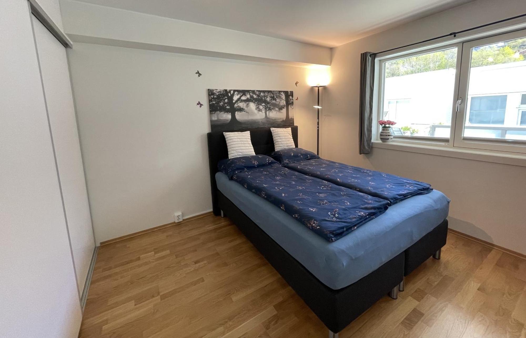 3 Sleeping Rooms For 82M2 Which Direct Traffic To Airport And City Center Bergen Exterior photo
